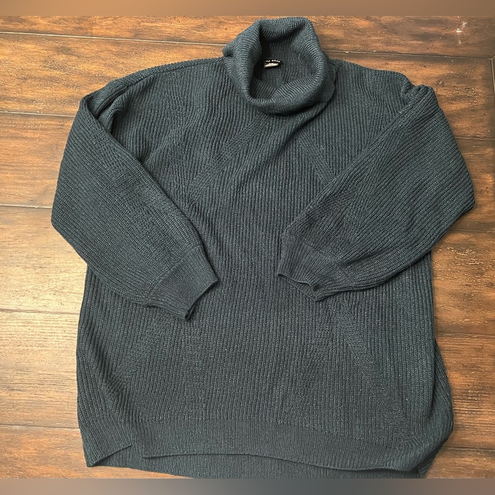 City Chic Green Long Sleeve Knit Sweater Size 18